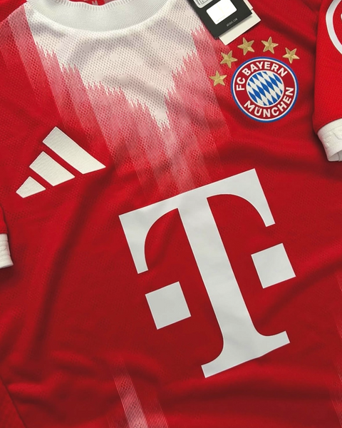 Bayern Munich Titular 2025/26