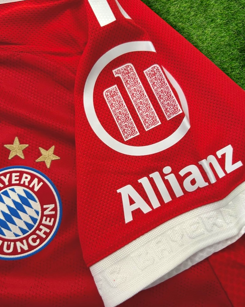 Bayern Munich Titular 2025/26