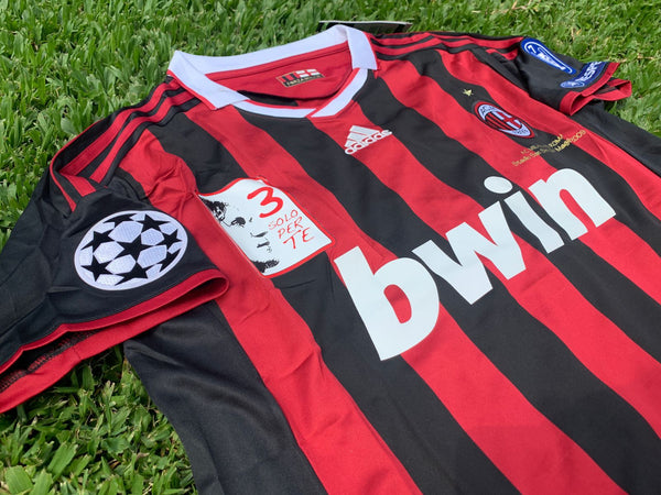 Milan RETRO Edición Especial